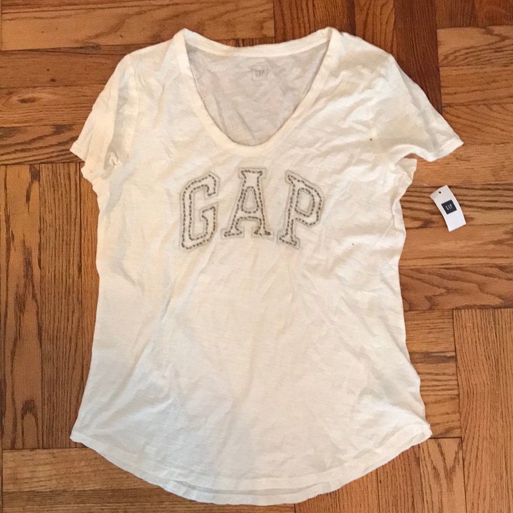 Gap beaded tee shirt